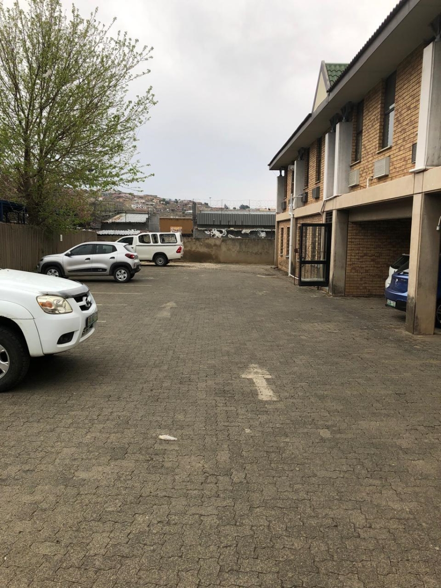  Bedroom Property for Sale in Phuthaditjhaba Free State